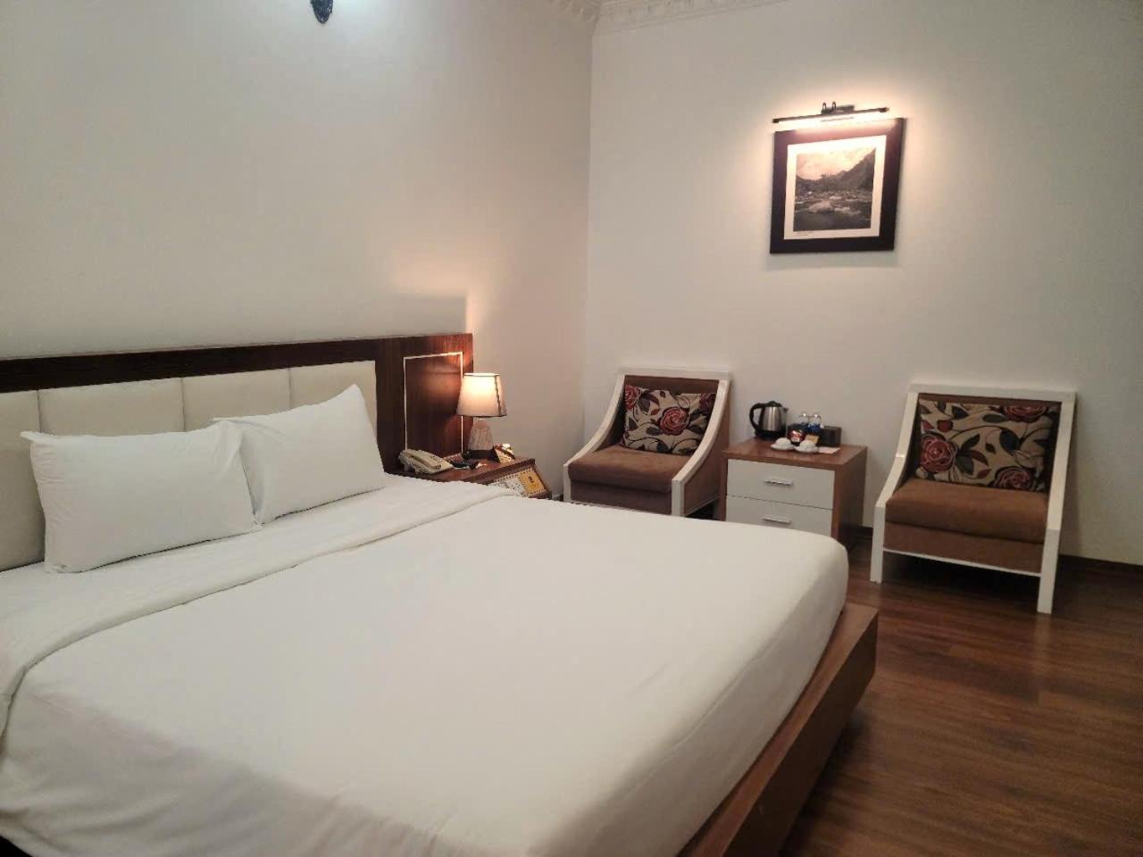 Luxor Boutique Hotel Hanoi Buitenkant foto