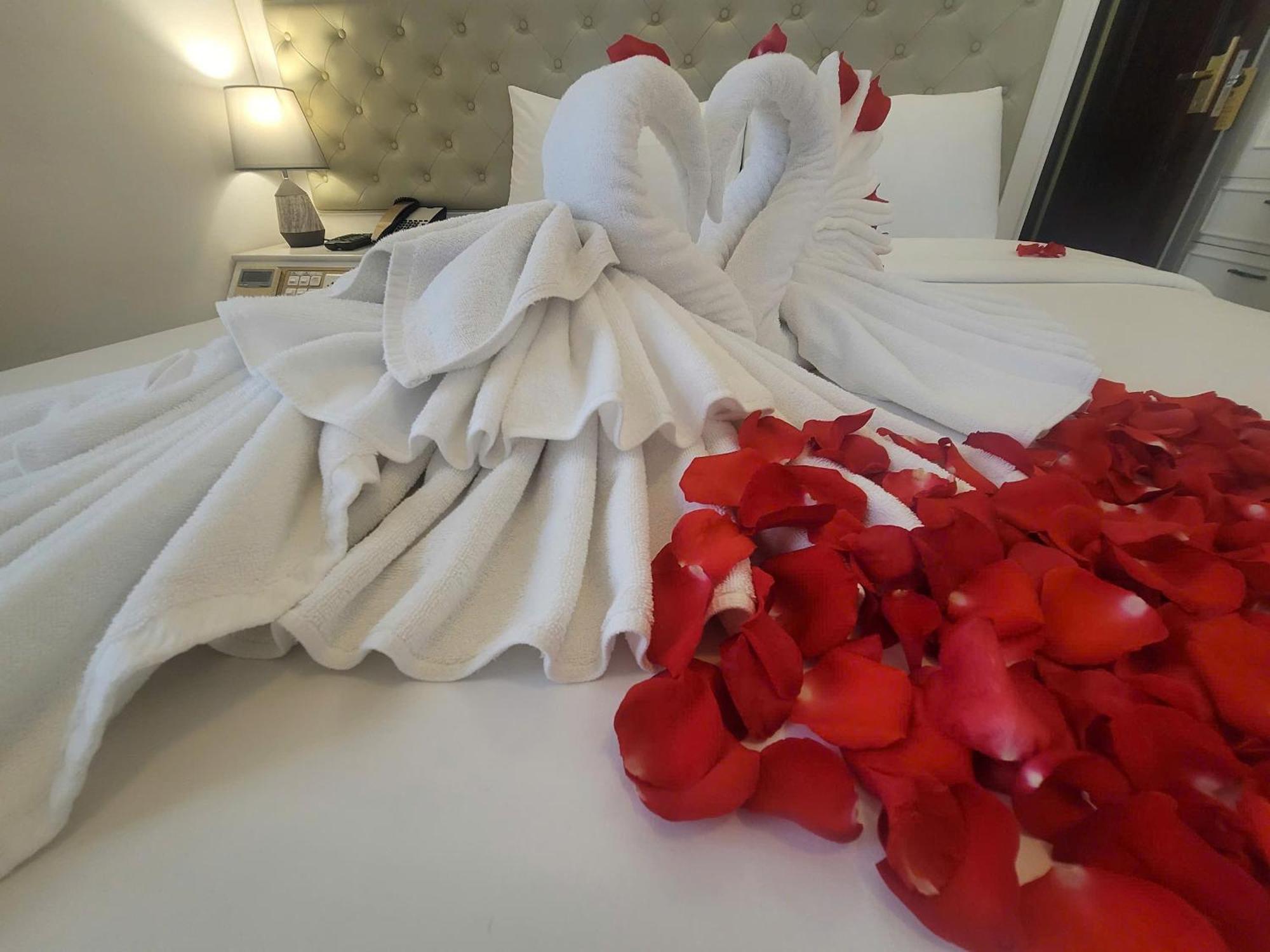 Luxor Boutique Hotel Hanoi Buitenkant foto