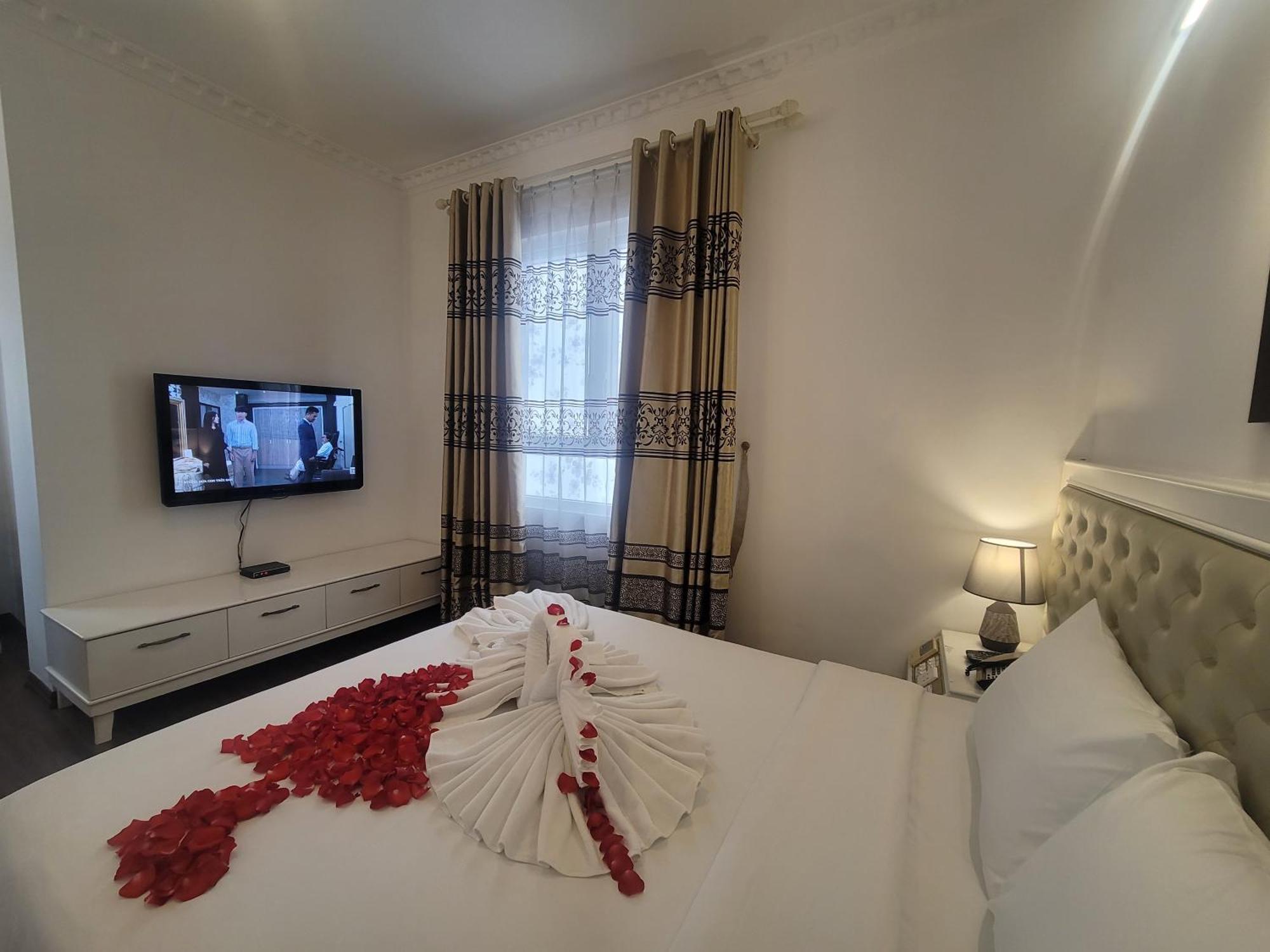 Luxor Boutique Hotel Hanoi Buitenkant foto
